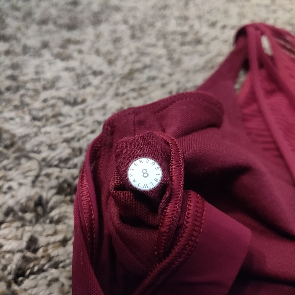 Lululemon Tank - Picture 4 of 4